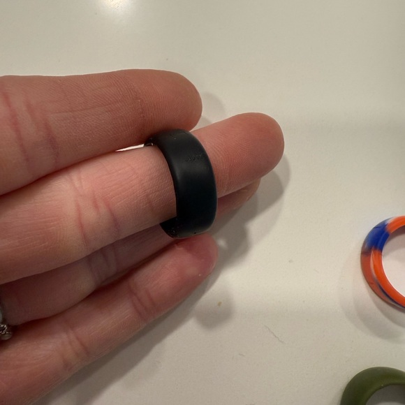 Men’s Silicone Rings Bundle - Picture 6 of 9